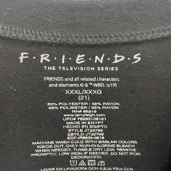FRIENDS- Central Perk graphic T-shirt #48 - Picture 3 of 3